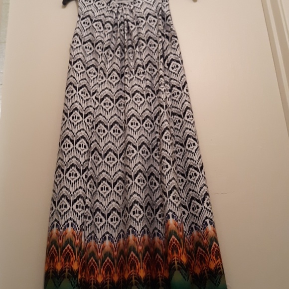 Shelby & Palmer Dresses & Skirts - Shelby & Palmer Sleeveless Dress